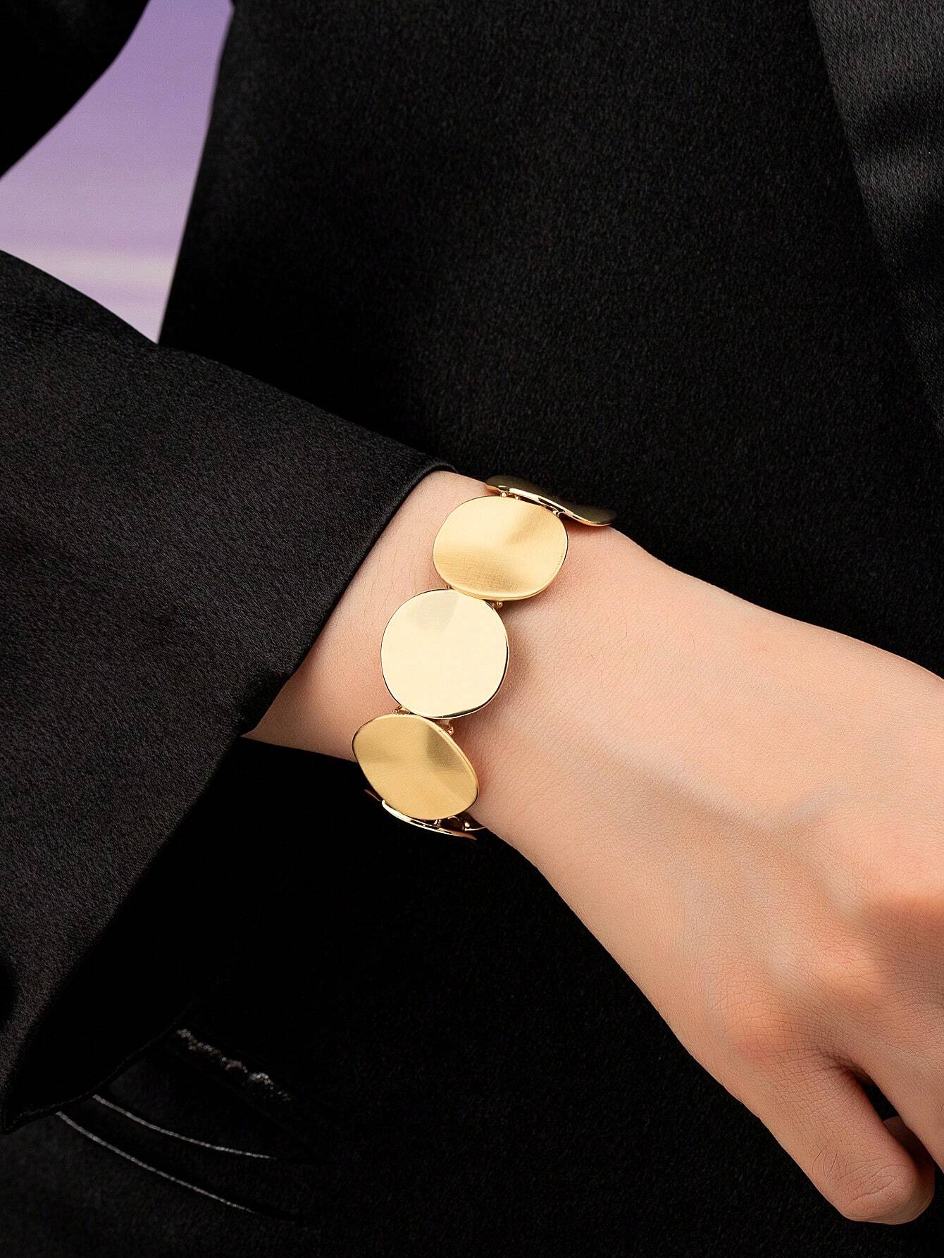 Pulseira Elástica Fashion Dourada.