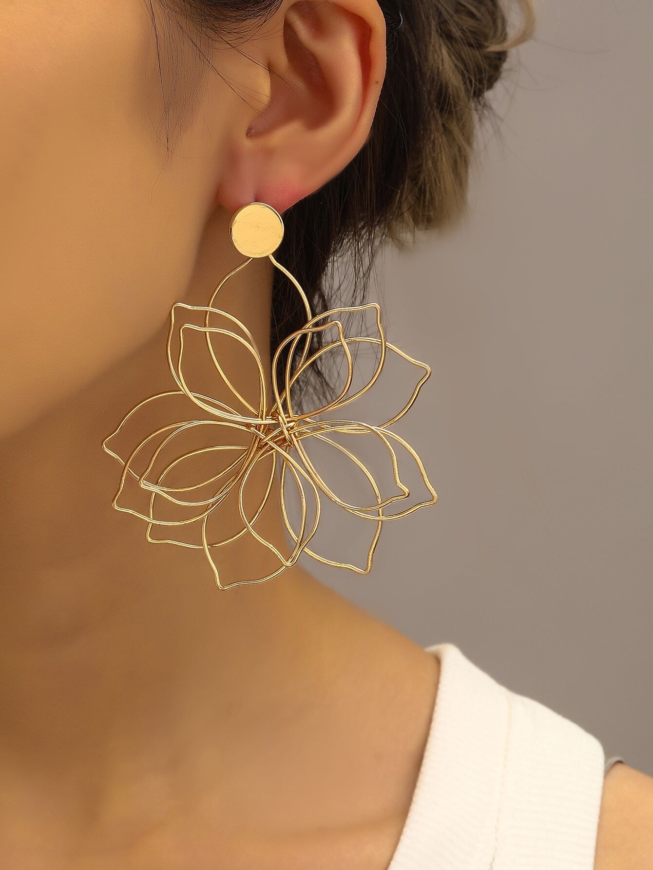 Brinco metálico vintage folha - Imagem 4