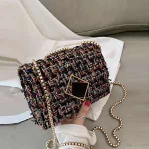 Mini Bag de Aba Xadrez de Tweee Colorida.